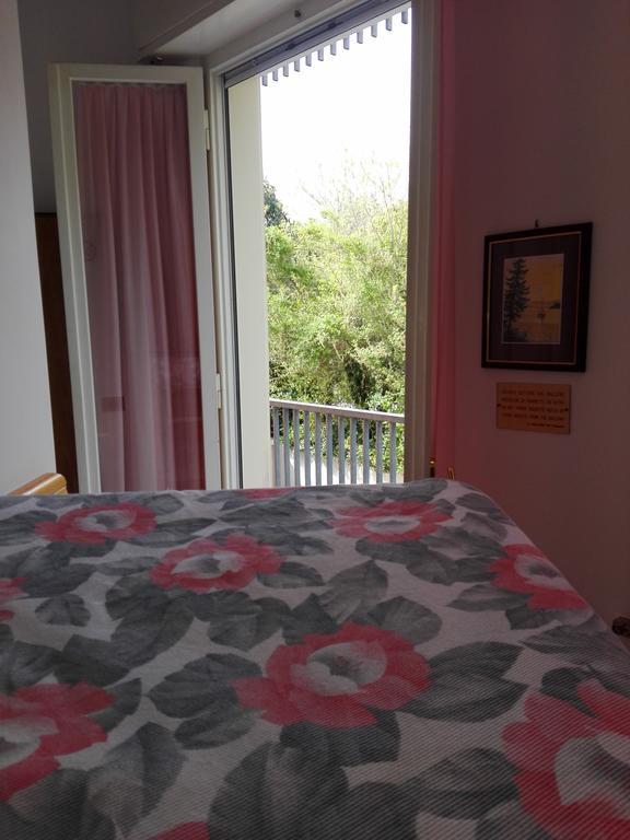 Hotel Parigi Rimini Ngoại thất bức ảnh