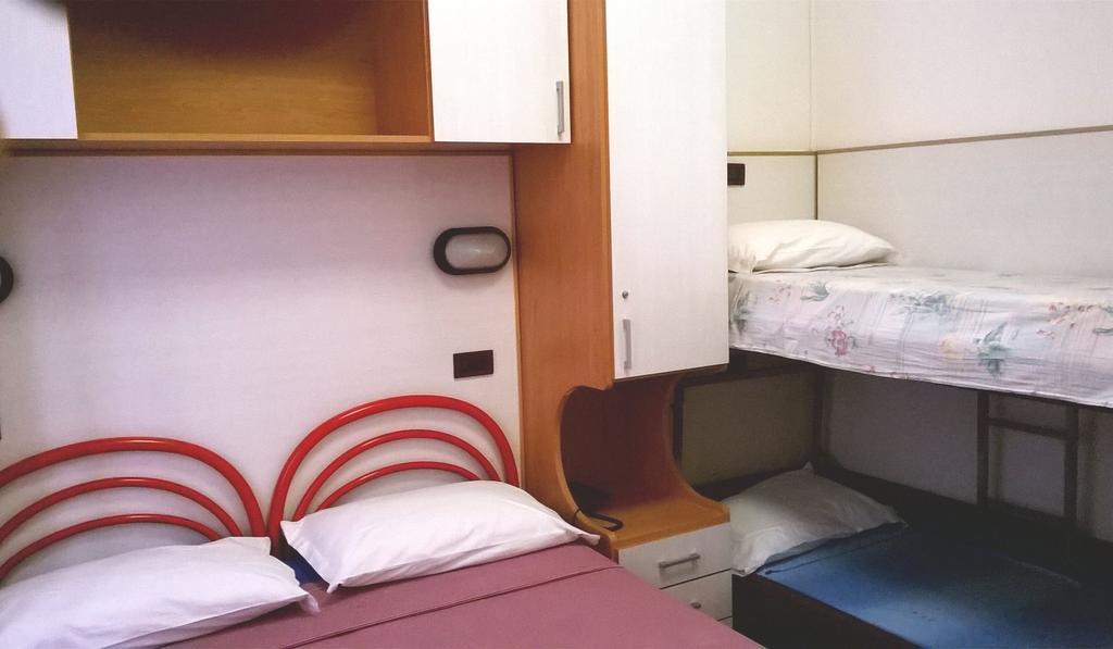 Hotel Parigi Rimini Ngoại thất bức ảnh