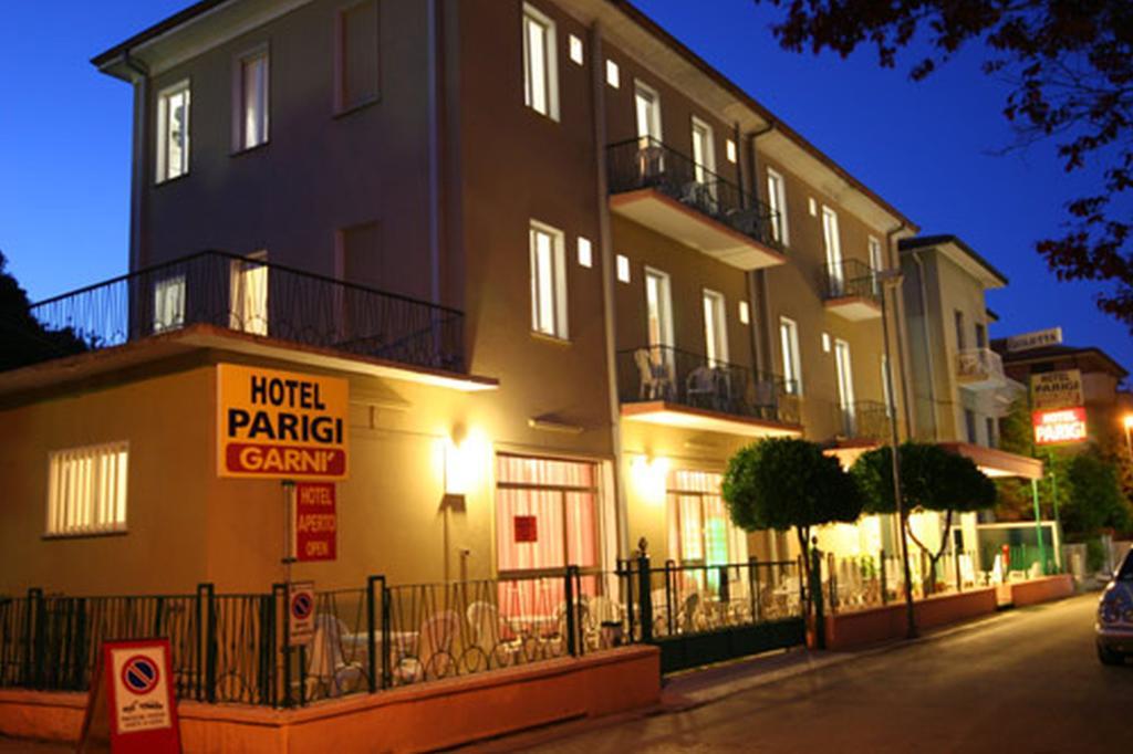 Hotel Parigi Rimini Ngoại thất bức ảnh